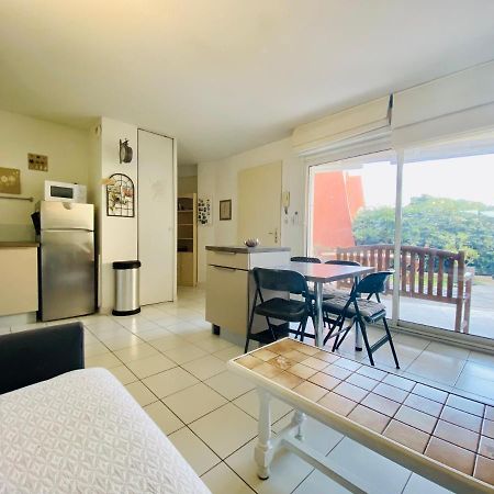 "Croisette" Appartement Rez De Jardin Acces Direct Plage ! Sete Bagian luar foto